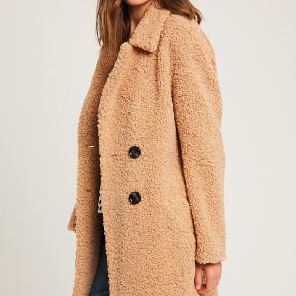 Last 1! NWT Tan Teddy Bear Button Down Coat - Picture 2 of 5